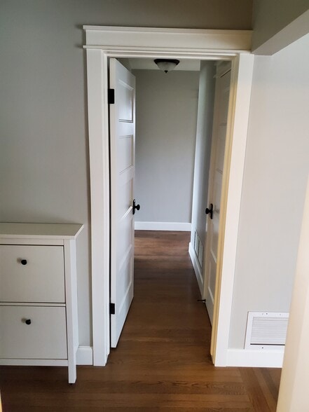 front entry looking down hallway - storage on right side of hallway - 8608 Harrison Way