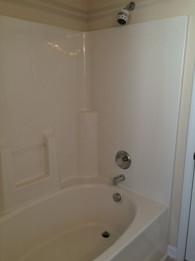 Building Photo - Prelease for January 2026!