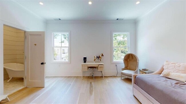 Building Photo - 3206 Arden Rd NW