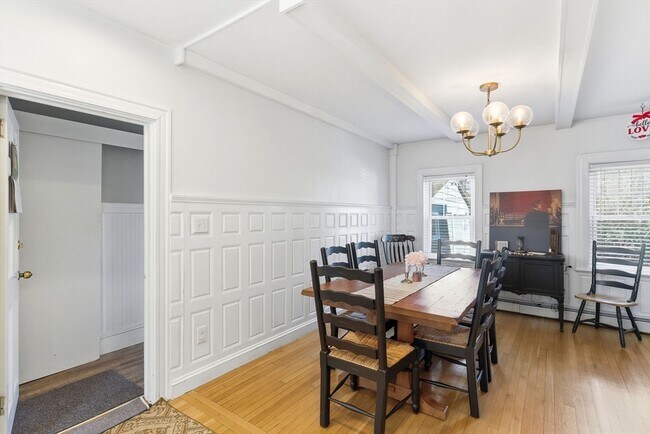 Building Photo - 31 High St