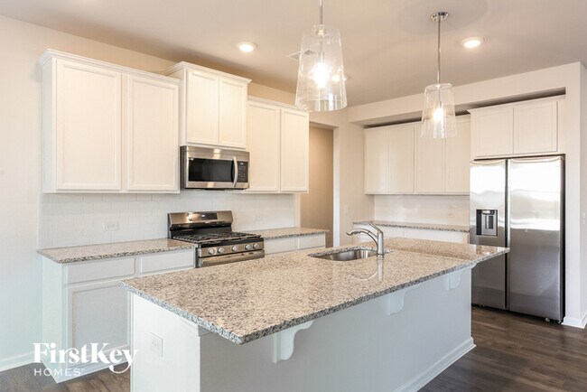 Building Photo - 628 Okame Ct