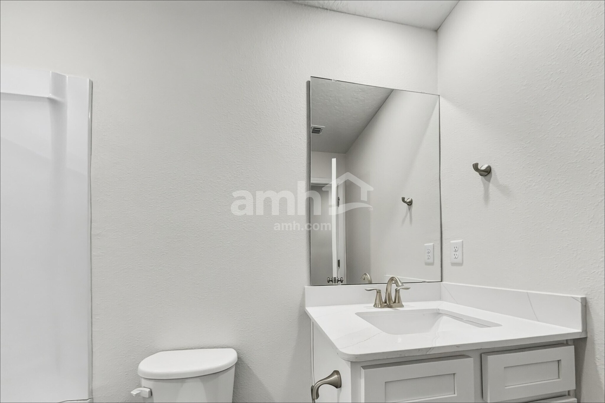 Building Photo - 3016 Crawfords Cove Circle