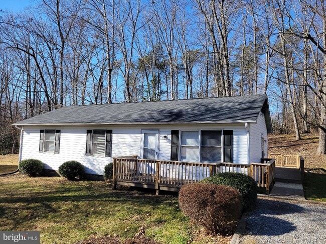 Primary Photo - 11031 Ascot Cir