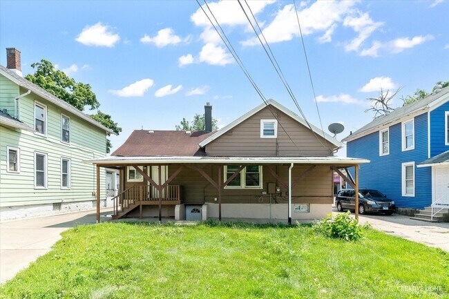 Building Photo - 505 E Jackson St