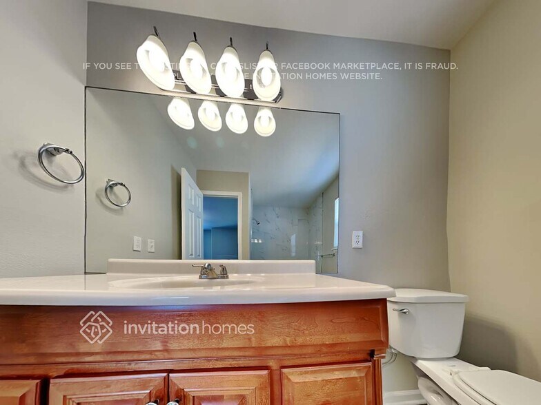 Building Photo - 4560 Gunbarrel Dr