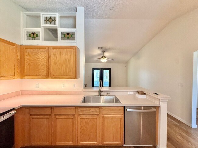 Building Photo - 4010 Wilkes Dr