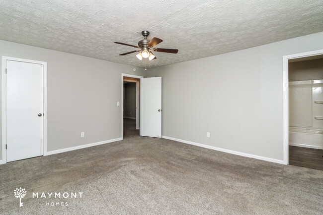 Building Photo - Bright & Inviting 3-Bedroom Home