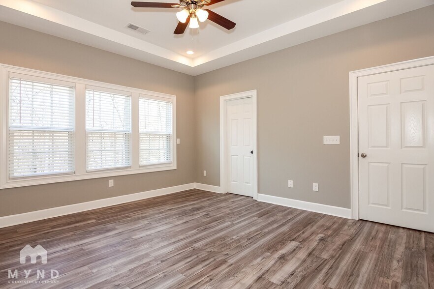 Building Photo - 6806 Fieldvale Pl