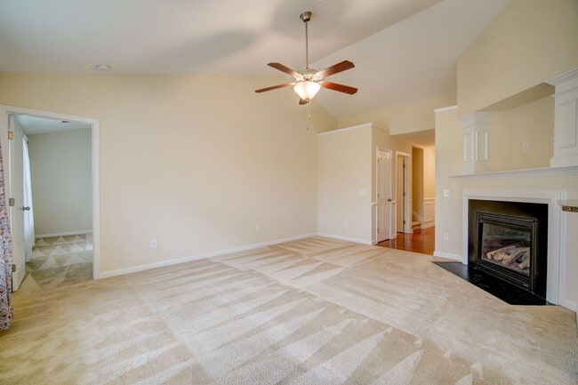 Building Photo - 3/BD - 2.5/BTH  Well Maintained Home in Li...