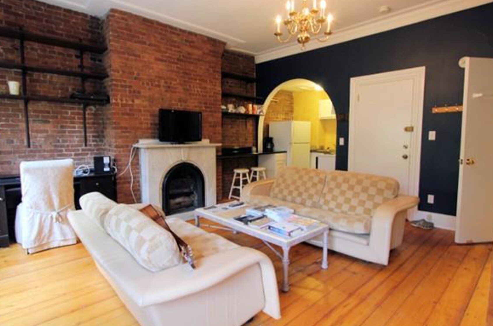 Building Photo - 85 Marlborough St