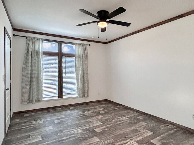 Building Photo - Spacious New Braunfels Retreat on 1 Acre – Walk to Lake Dunlap & the Guadalupe River