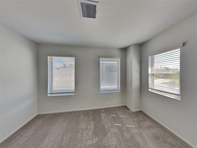 Building Photo - 3023 Twisted Myrtle Dr