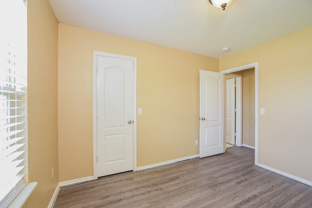 Building Photo - 4009 Notting Hill Dr