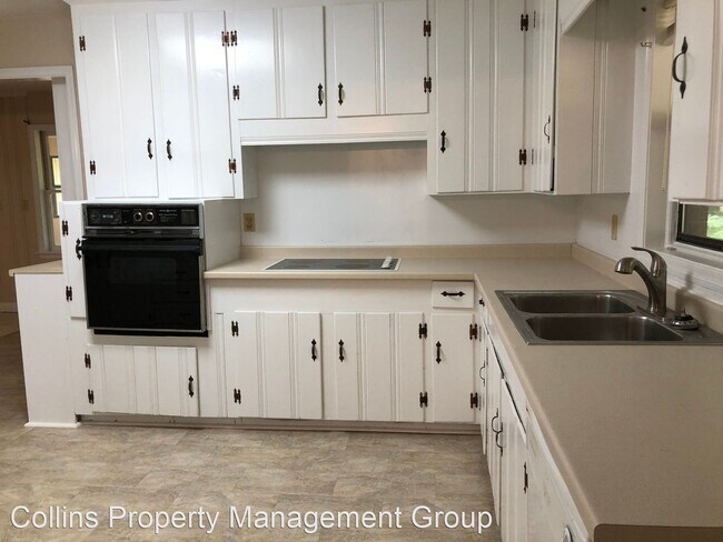 Building Photo - 4 br, 3 bath House - 1489 Enota Avenue