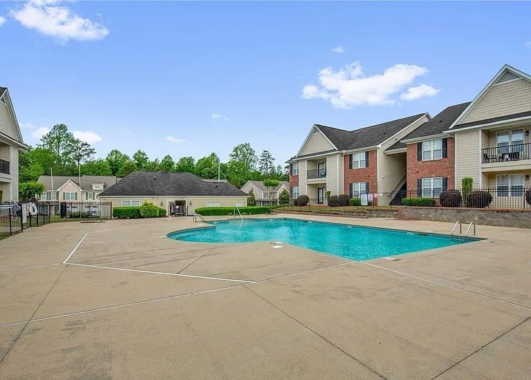 Building Photo - 3930 Bardstown Ct
