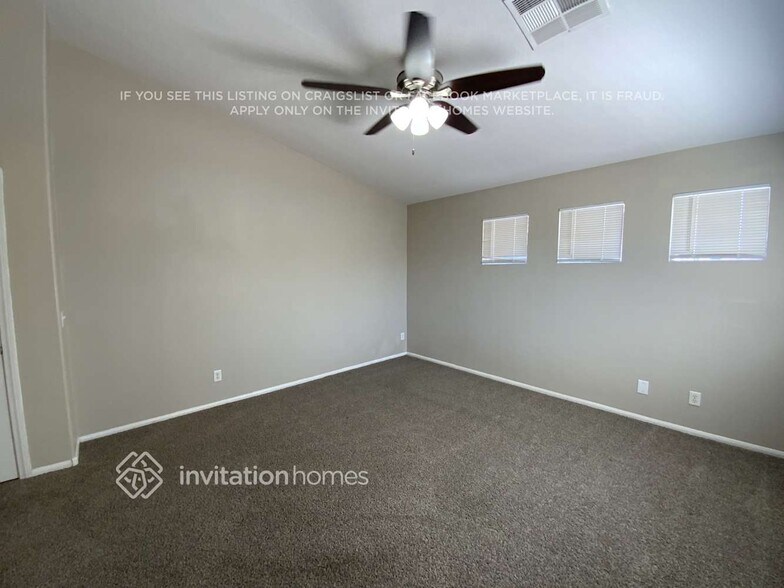 Building Photo - 1847 E Quartz Landing Ave