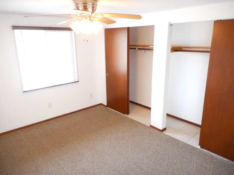 Building Photo - 1615 Reetz Rd