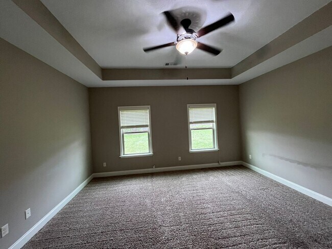 Building Photo - Located in Wrenwood Subdivision!!