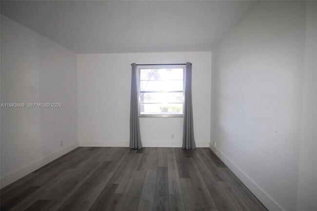 Building Photo - 301 SW 135th Ave