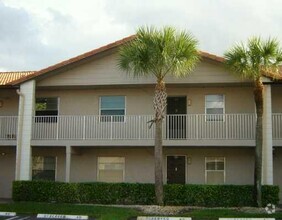 Building Photo - 8820 Royal Palm Blvd