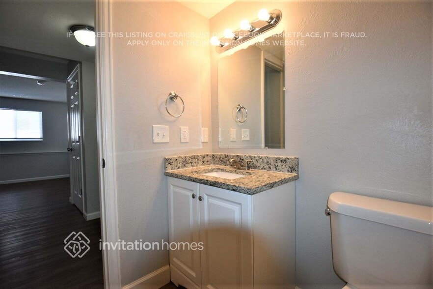 Building Photo - 1514 S Dearborn St