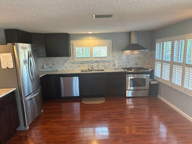 Building Photo - 6951 Middleton Ave