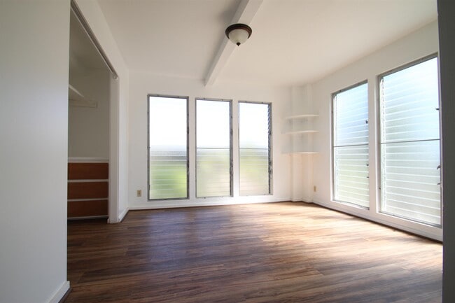 Building Photo - 3775 Anuhea St