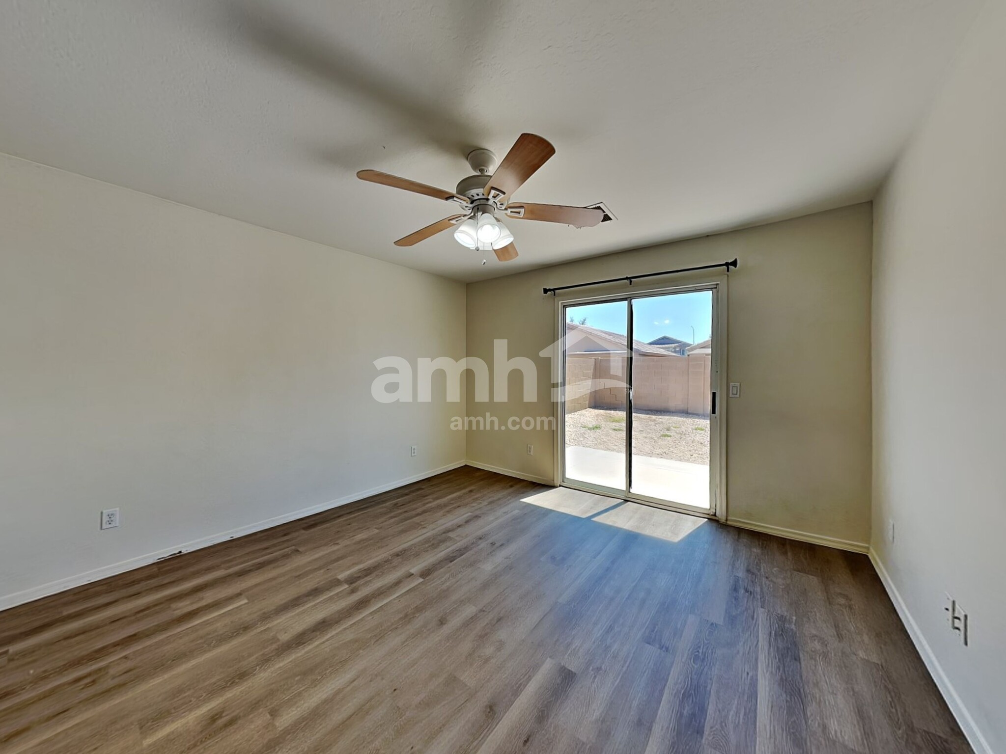Building Photo - 11635 W Retheford Rd