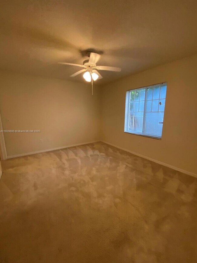 Building Photo - 6458 Emerald Dunes Dr