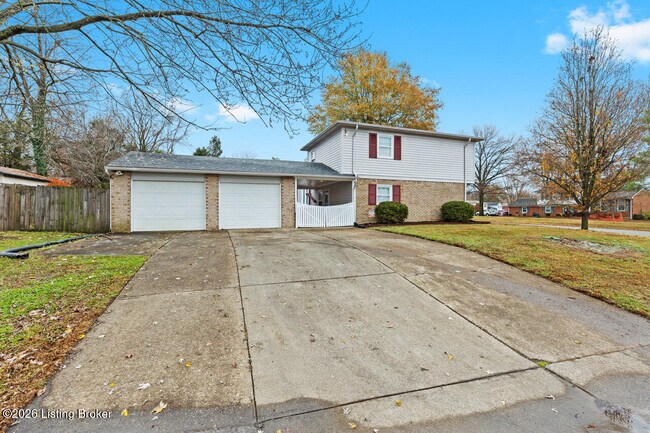 Building Photo - 8016 Cortland Dr