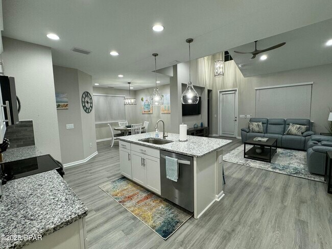 Building Photo - 8436 Dreams Float Ct