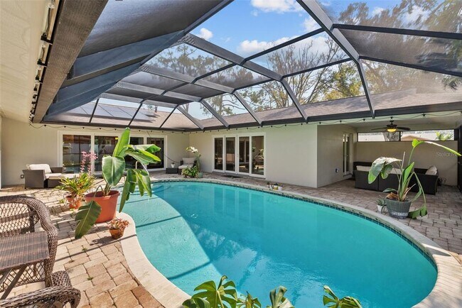 Building Photo - 1191 87th Ave N