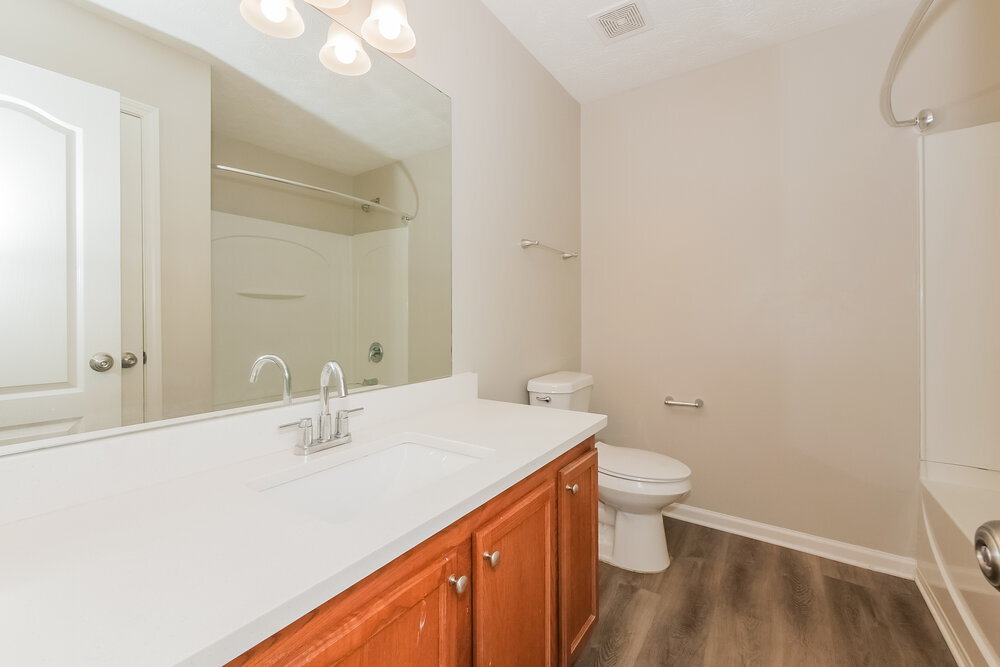 Building Photo - 3901 Alderwoods Dr