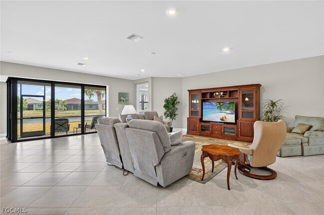 Building Photo - 11279 Thurston Chase