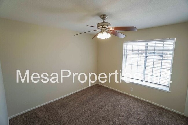 Building Photo - 10910 Lancelet Rd