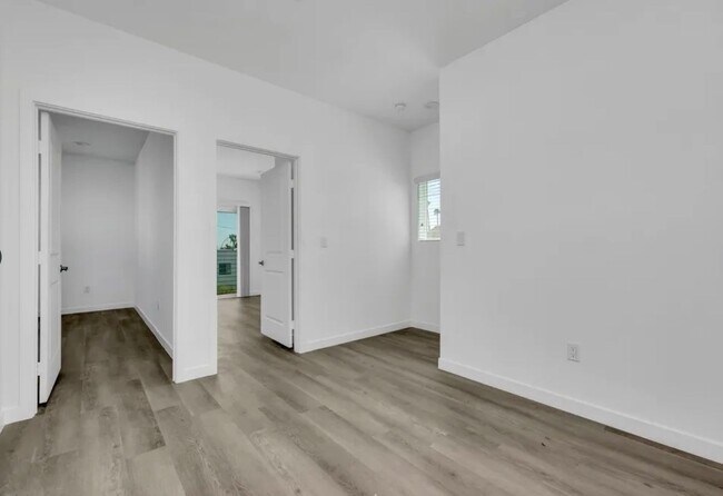 Building Photo - 1885 W 20th St