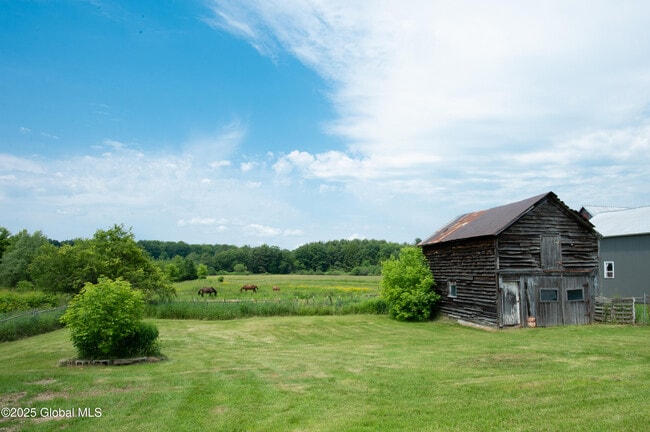Building Photo - 798 NY-29