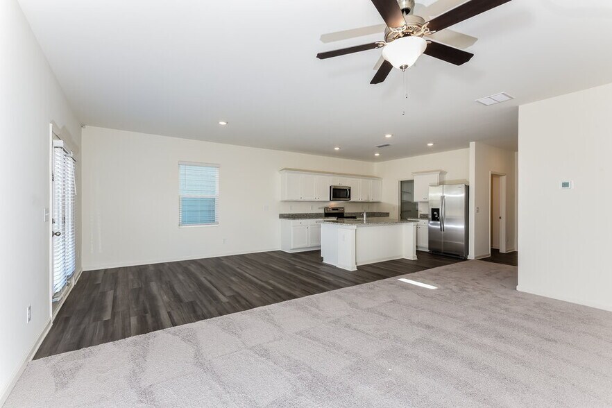 Building Photo - 412 Knightsbridge Ln