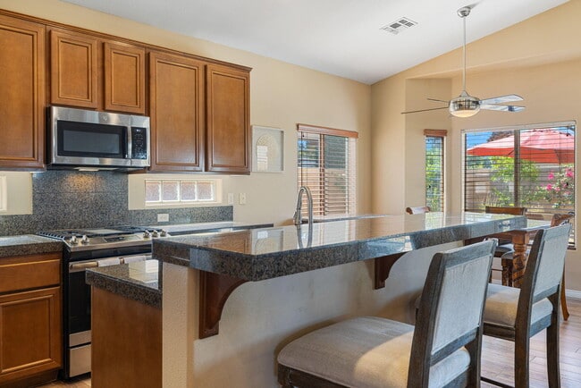 Building Photo - 79699 Carmel Valley Ave