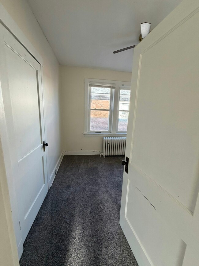 Building Photo - 3825-3827-3827 Brighton Rd