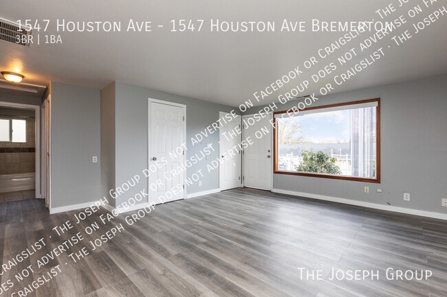 Building Photo - 1547 Houston Ave