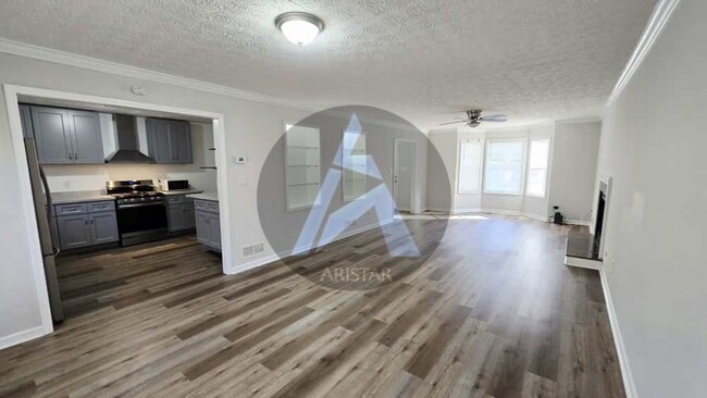 Building Photo - 4433 Coopers Creek Dr SE