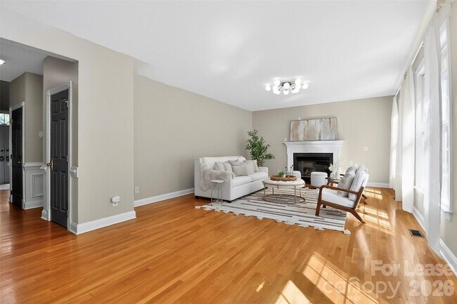Building Photo - 2307 Keara Way