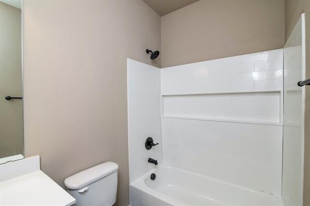 Building Photo - 620-616 Harvest Moon Dr