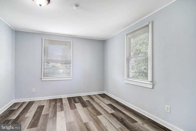 Building Photo - 6226 20th Ave