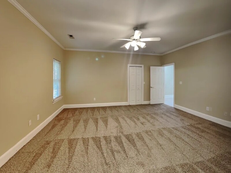 Building Photo - 10308 Waxhaw Hwy