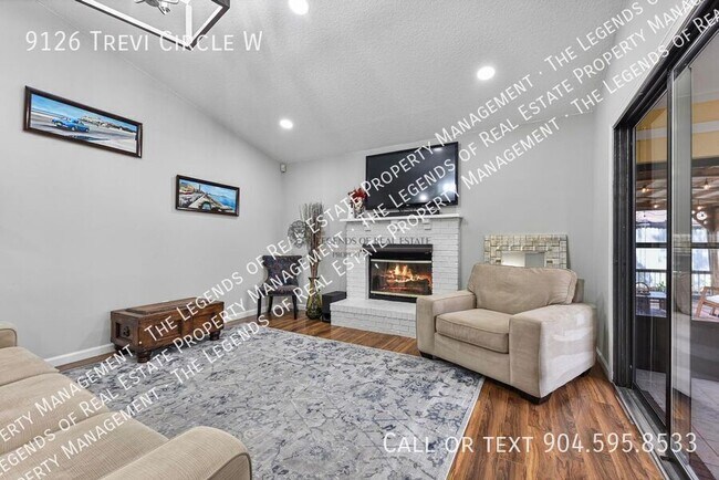 Building Photo - 9126 Trevi Cir W