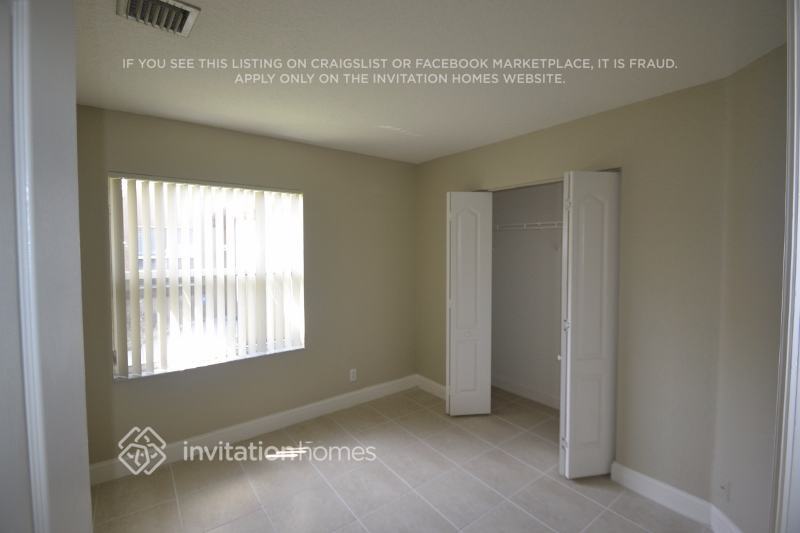 Building Photo - 9901 Red Heart Ln