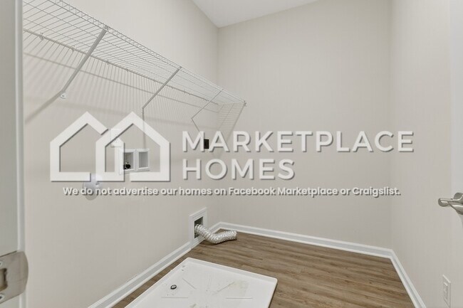 Building Photo - 1132 Alston Rdg Ct