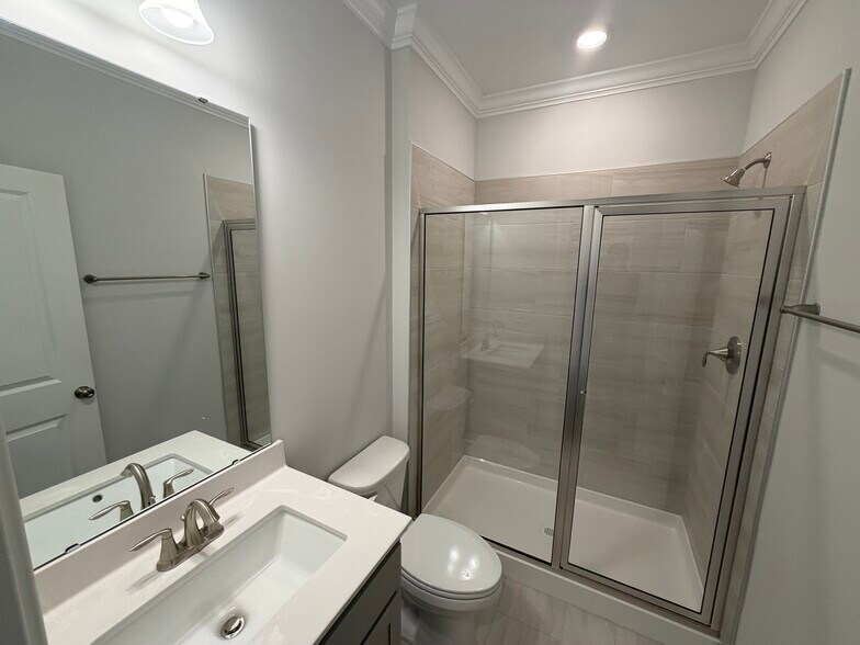 Building Photo - 769 Emerald Bay Cir